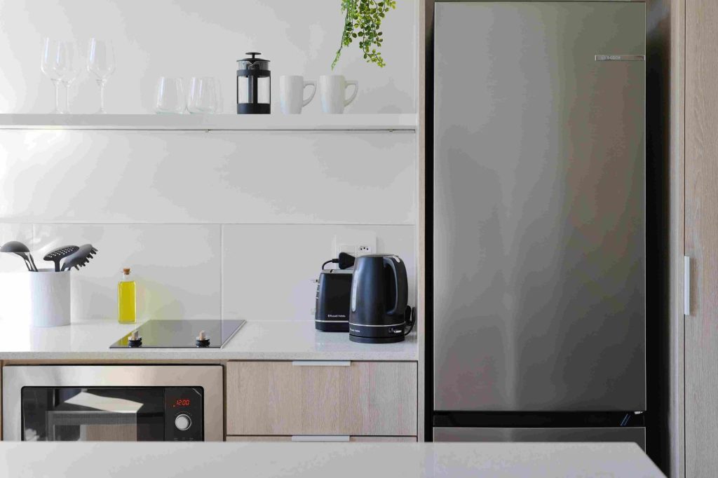 ed5e293a-e25a-495f-b612-f5fa9dcf1606-1