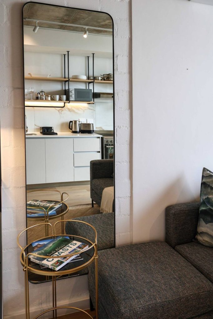 f00e12a7-a75c-4d9c-9dfe-0016ae7b2428-1