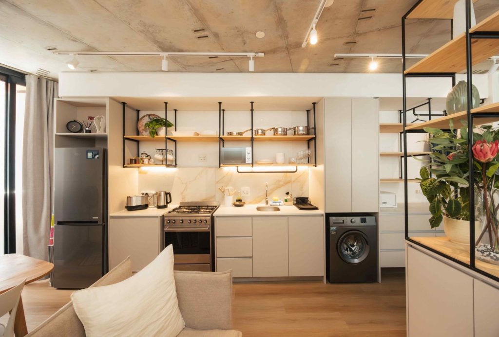 f60003a3-96cd-407d-a194-43ca7e50ce0c