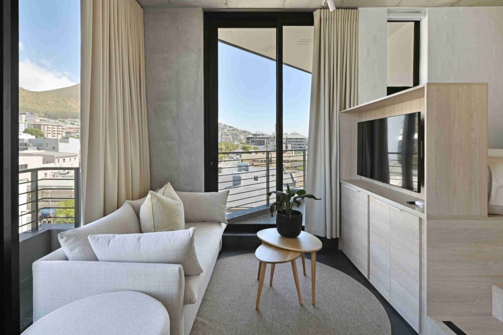 fca0464f-3776-4f70-b62b-d87d28a05391-1