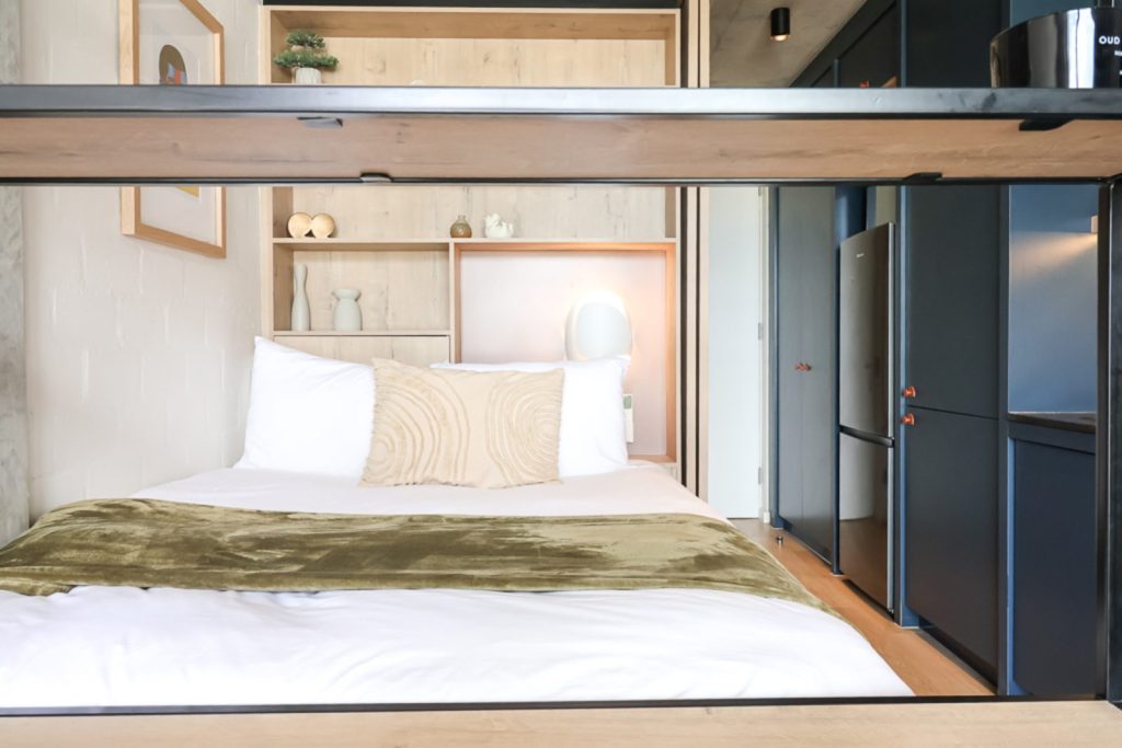 0bd7eb5f-854a-4165-b4ff-5998a0f3436d