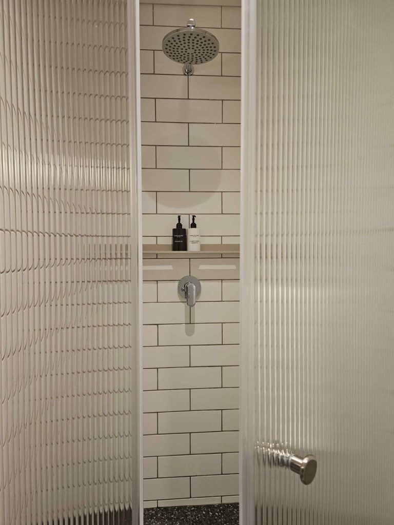 0bbdbea1-d85b-4fe9-97ae-40ed525f6741