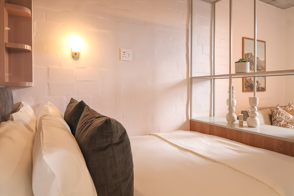 18912d42-094b-4ef9-bcaf-f5c73d00d6c3