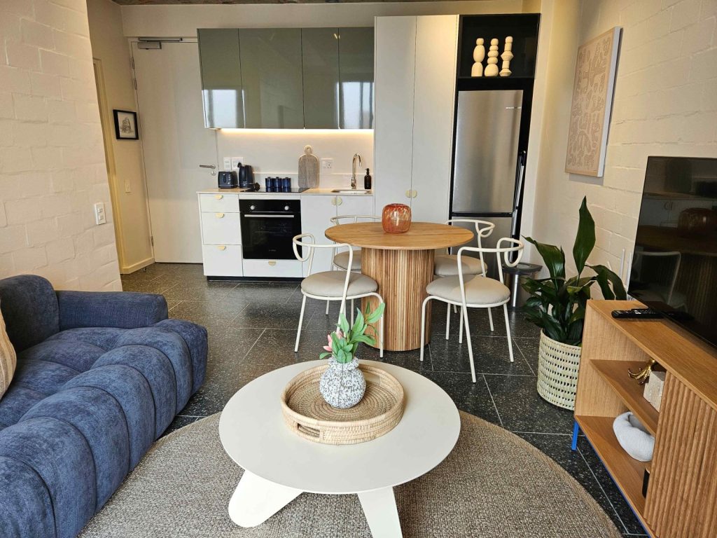 44dbd6e2-6700-4c33-8dc9-0b6fdd8701da