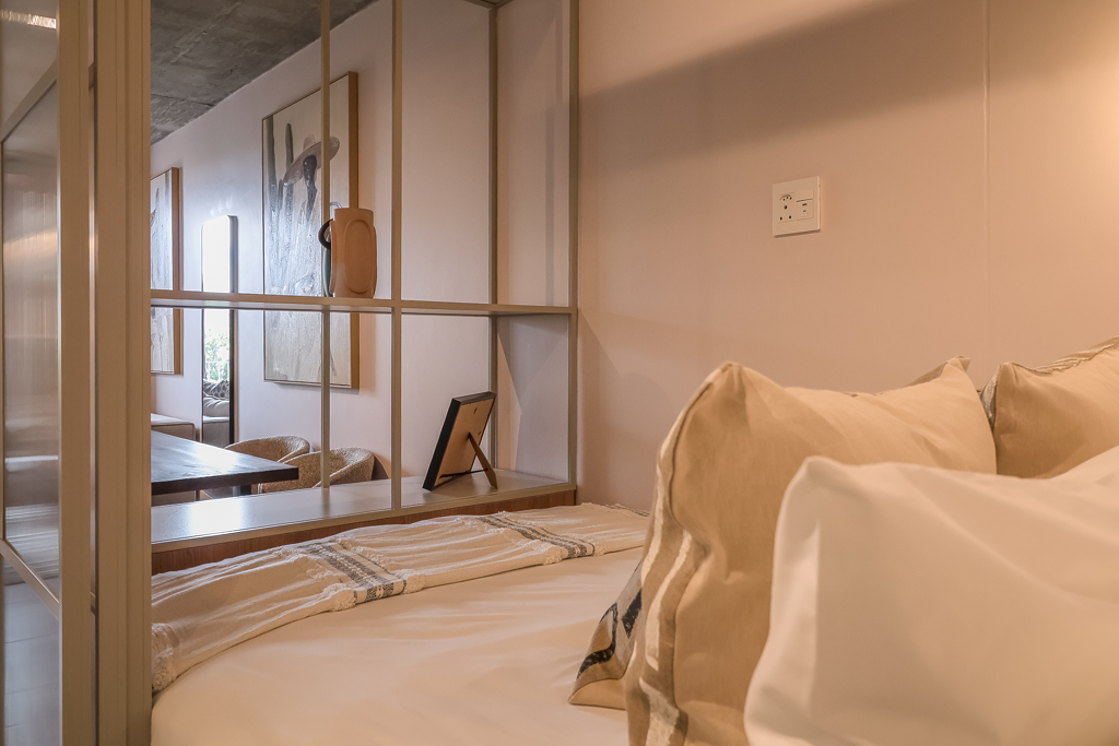 48ec4a3d-1121-4c19-80e1-257c8e5f7ebb-1