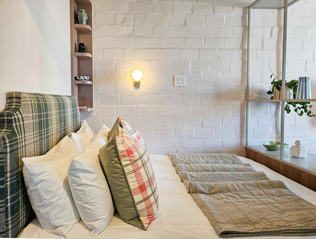 57ff813f-473b-4b2f-b3e6-7abcaf597d8b-1