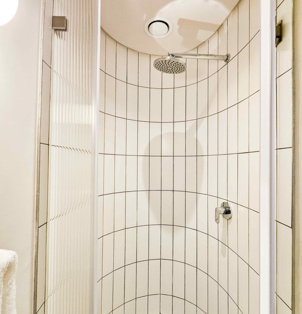 7ad09832-facc-4011-a2a5-31efe3faf4a6