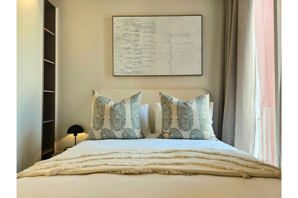 821f7062-6e5c-43c1-ac52-920a59191cd9