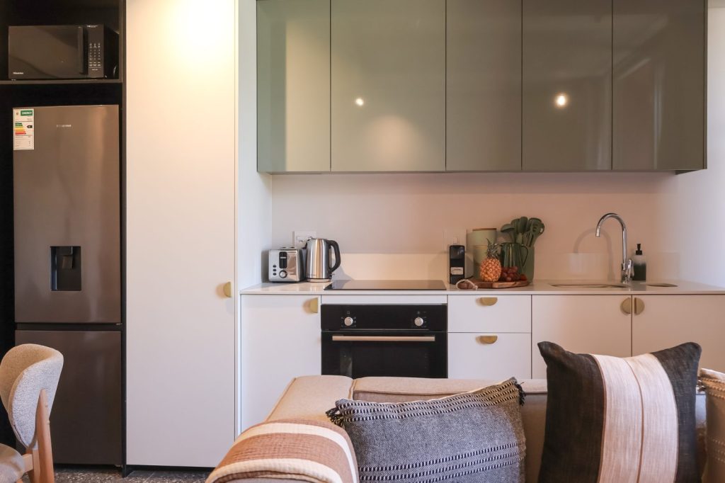 8c2d0be2-35ba-4e02-887a-6ce80dbaec13