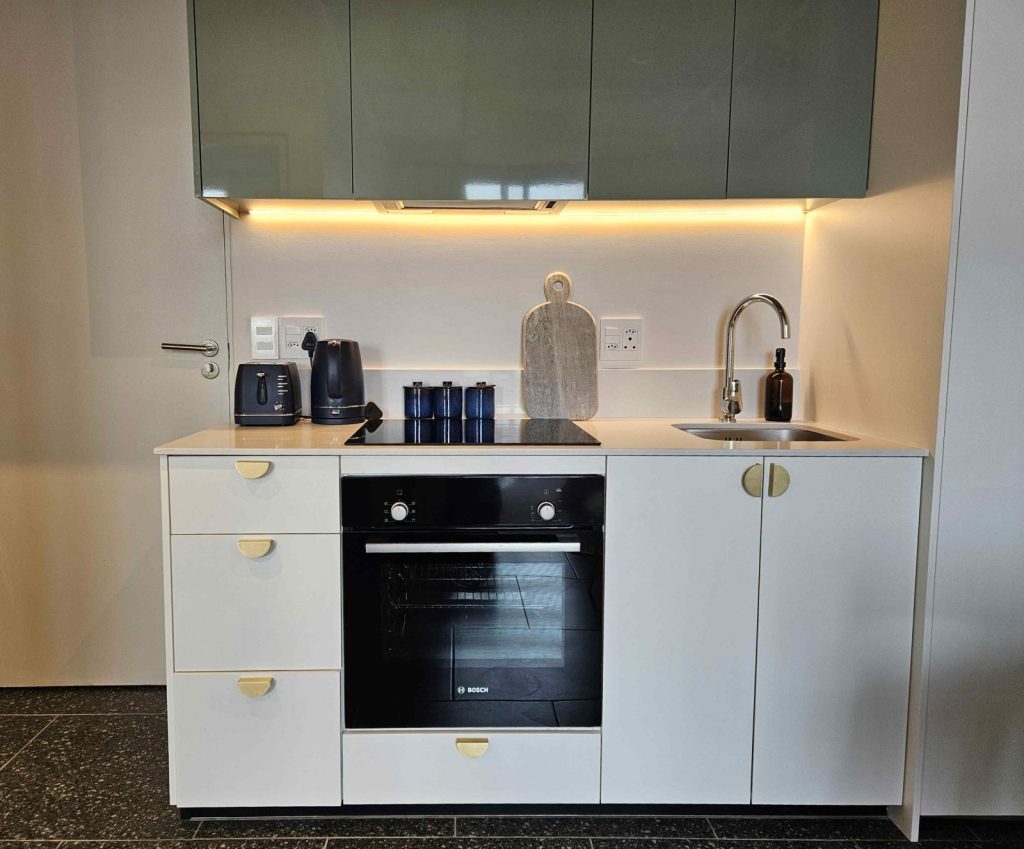 a43b1544-3daa-4c4f-bd11-3dee6ba092f3