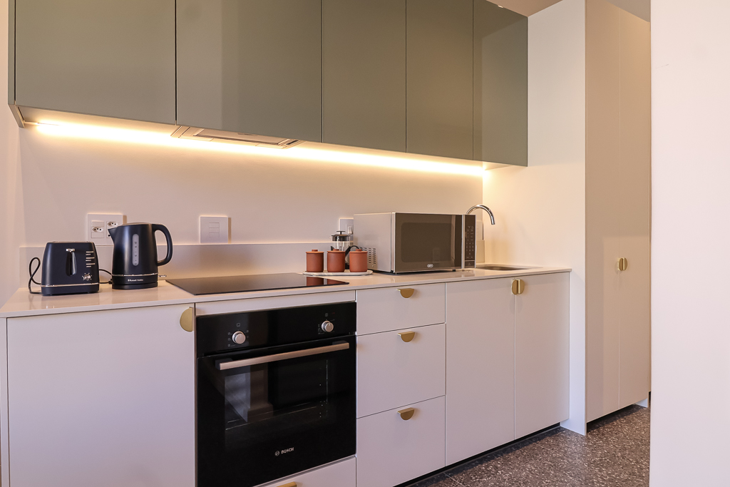 cc617404-06aa-4d6b-a0fe-f2955e59bbb5