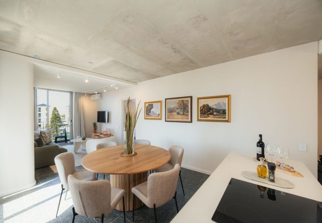 de307e93-06b8-491d-9c08-bca6e2d1fce1