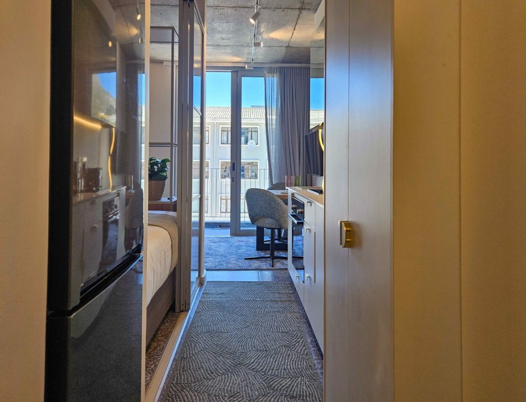 fbb951aa-41b2-4182-9d2c-03dda620b148