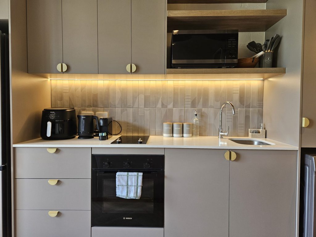 041bea1f-7b1b-478e-a09f-5cbc733995b8