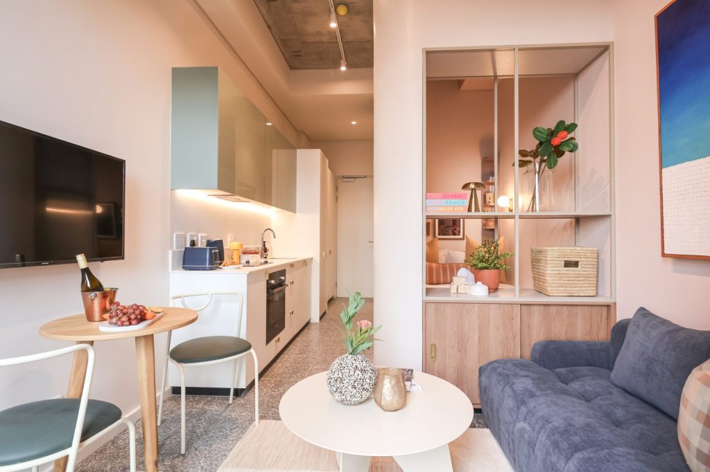 1defc92f-b50d-4a27-bf3b-a08c98f76ae7