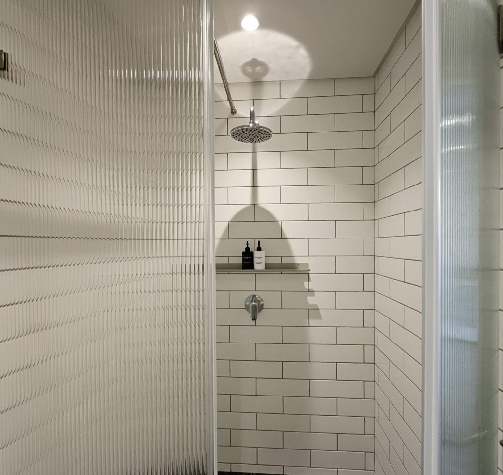 1f8ca012-443a-4428-8631-8314128d541f