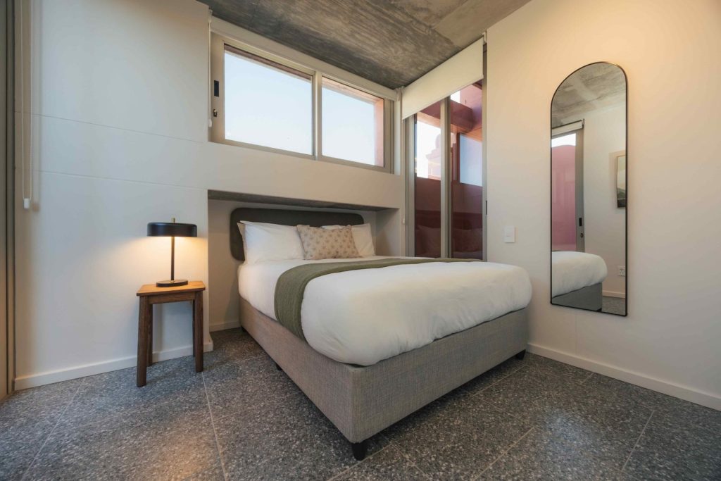 3a6f6fa6-54a1-47b0-a551-7c0bcccb5cc4-1