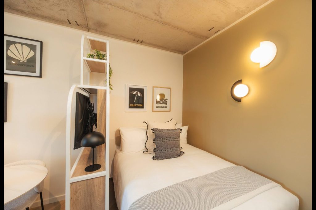 4467621c-db9c-4afa-931b-adbe2c6f1d93