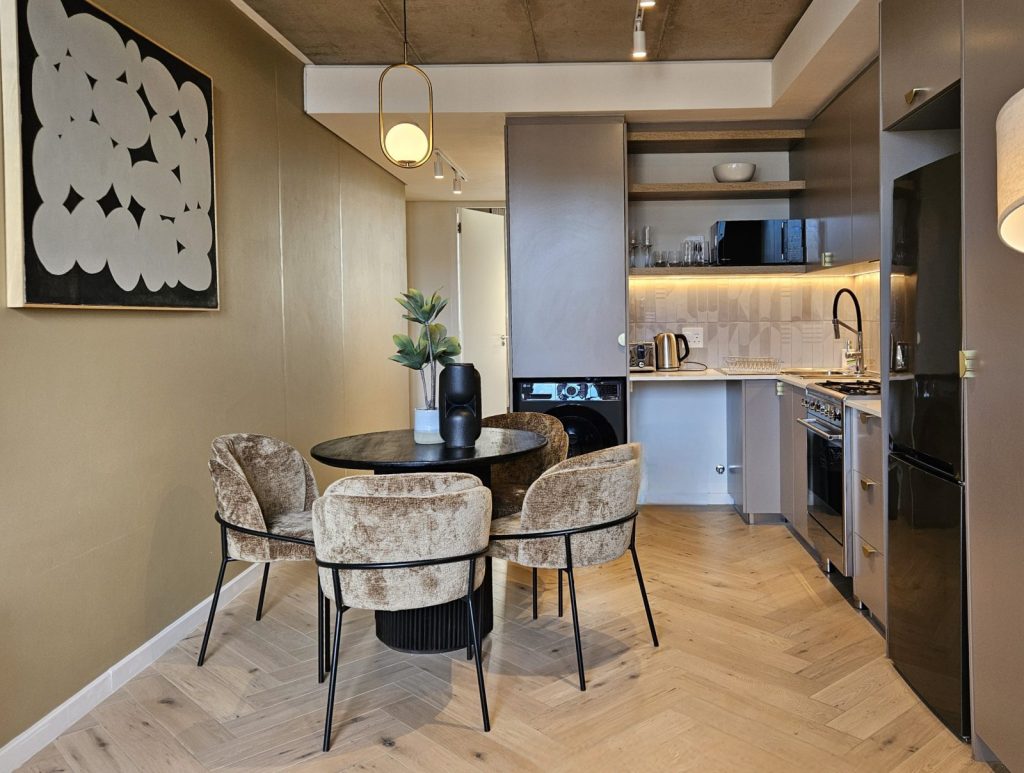 5978c1e6-b6dd-40a6-a437-0afa14612a41