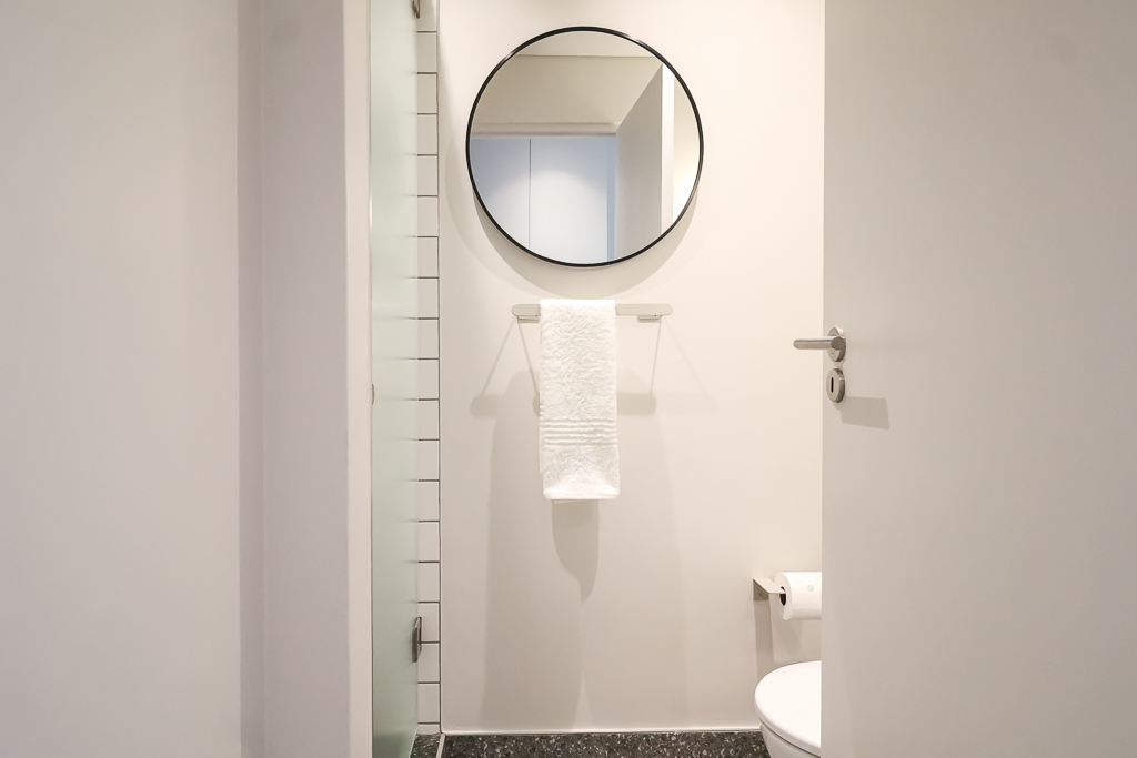 5bec3cda-ccfd-468a-9a34-53cf86164287