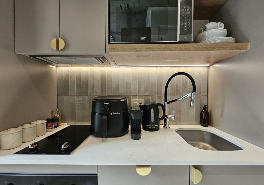 64dd0f19-af92-4a63-9457-34e3f95d614b