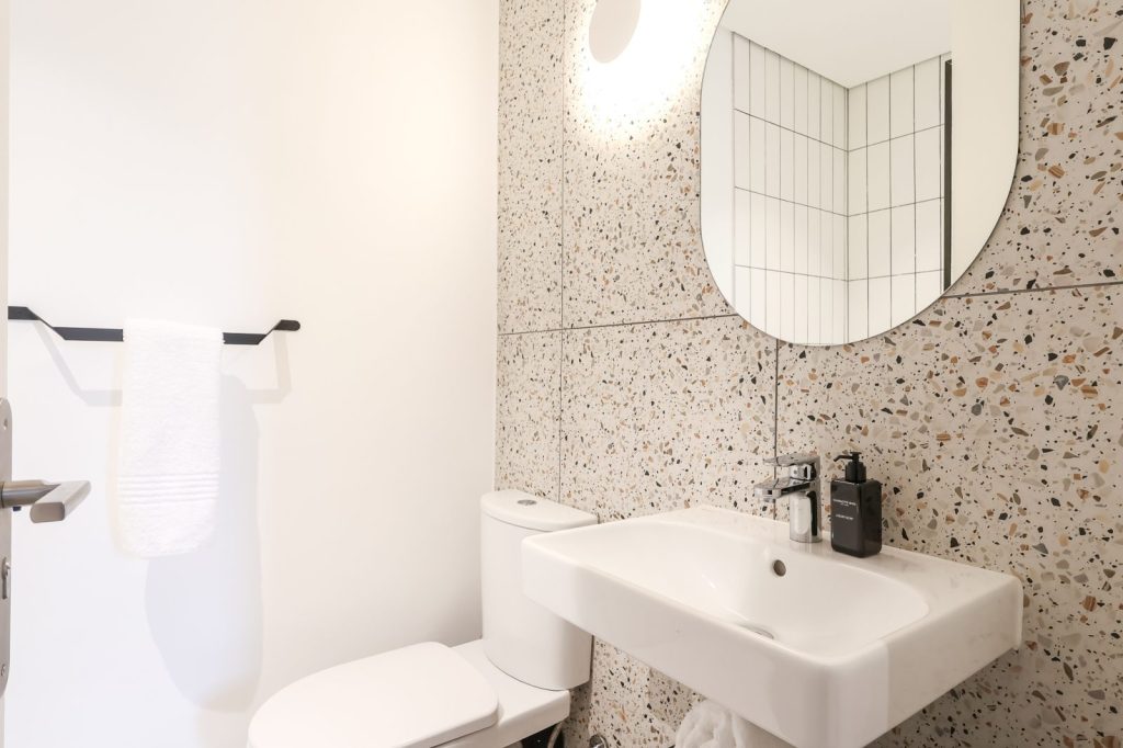 910a6032-7547-4a07-9d6e-f5778512b47d