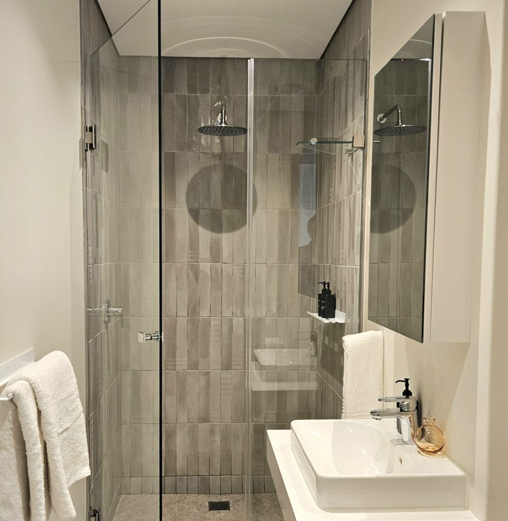 91e27118-b62d-4f99-9bbb-7381eb22530f