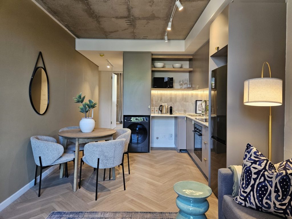 9bb19e8f-dda8-40ea-a893-057336c8aa09