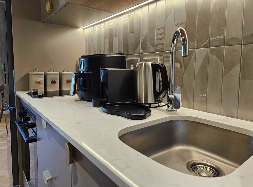 b271681a-2d10-4dea-b331-e7fcc75ab12c