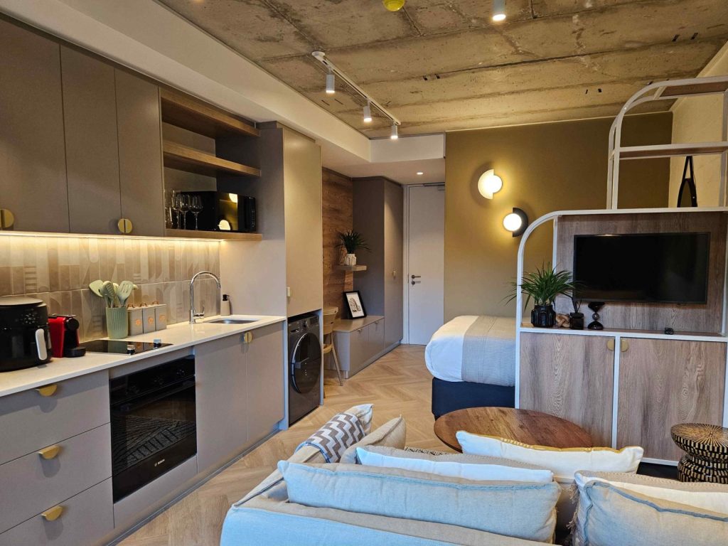 bfc76c83-5a48-4c3f-8d54-bcd8cdb9d00f