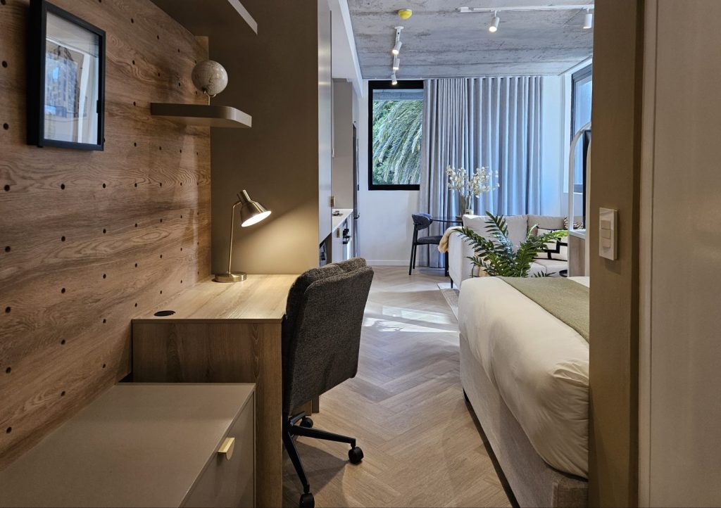 b0c5b9ed-72ec-47bb-a52a-1c83a08562bf