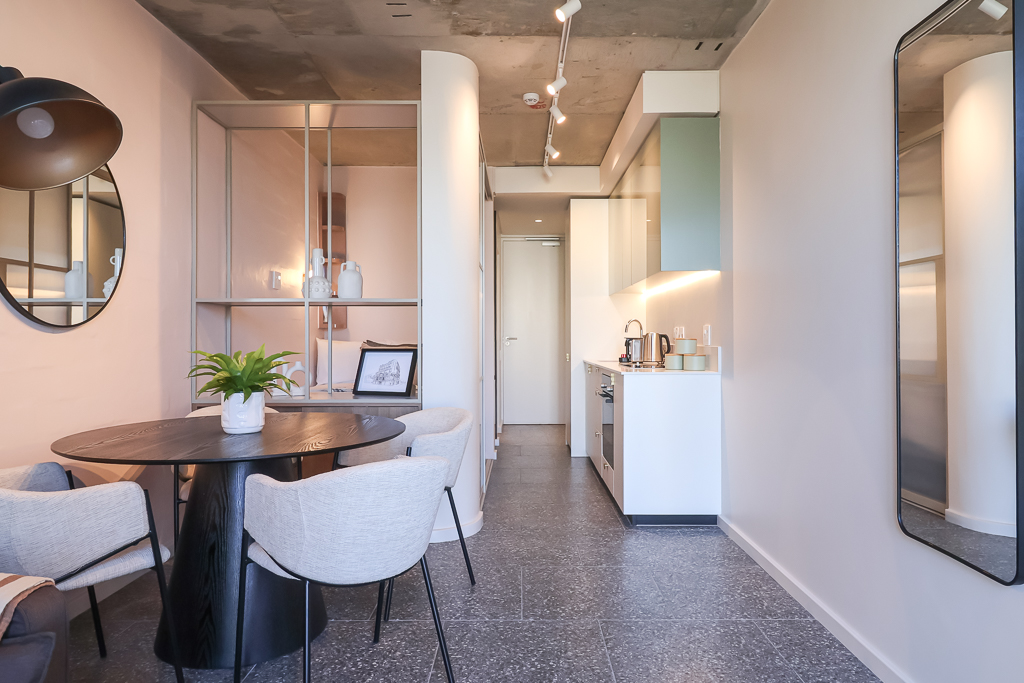 c54819fa-bbd3-43a1-855b-932050eae1f0-1