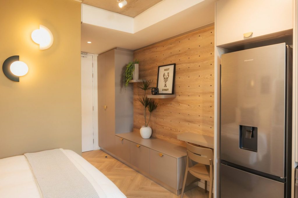 4fea4f39-1078-43b8-8cda-02e2c173878f