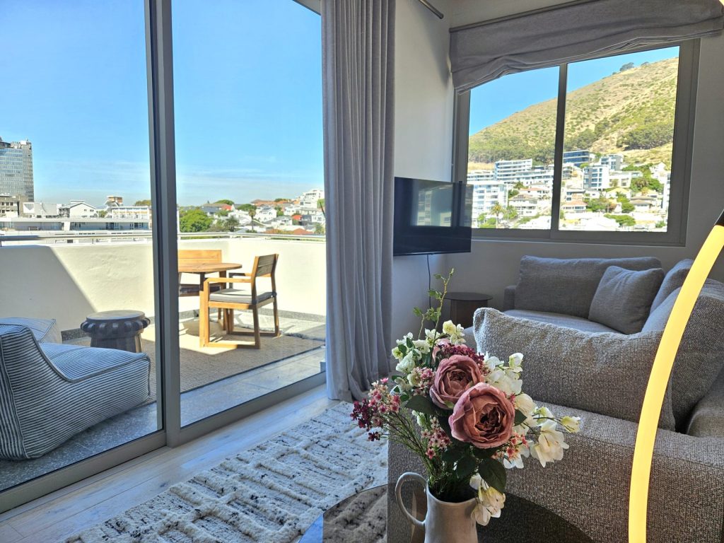 5125ad60-6576-4510-b000-3a811ae6ca4e-2