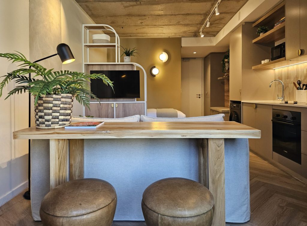 b1b2a379-78a2-4df1-8529-f0cfe91356dc