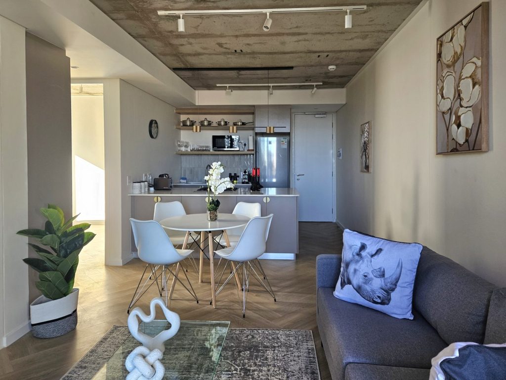 e00f00fd-44a6-47c1-8bfc-46acdc0ceeb3