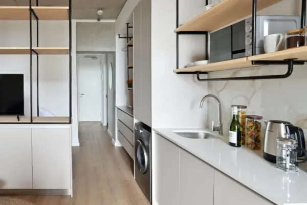 studio-1-768x768.jpg (2)